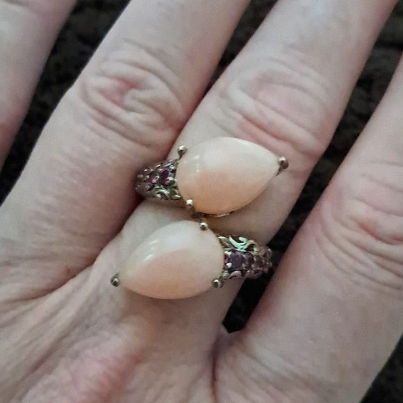 Premium Peruvian Pink Opal and Orissa Rhodolite Garnet Bypass Ring - Picture 2 of 5